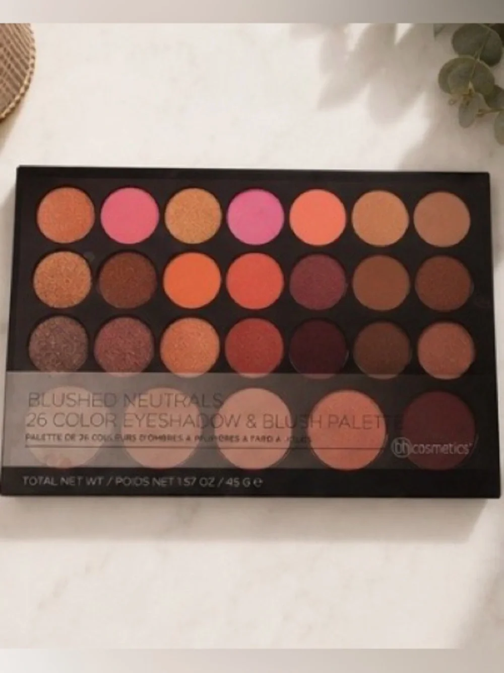 BH Cosmetics 26 Color Eyeshadow and Blush Palette, Fall Makeup Palette